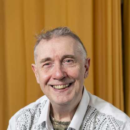 Paul Quigley, musician and performer. Paul lives with sight loss and is a beneficiary of BWBF.